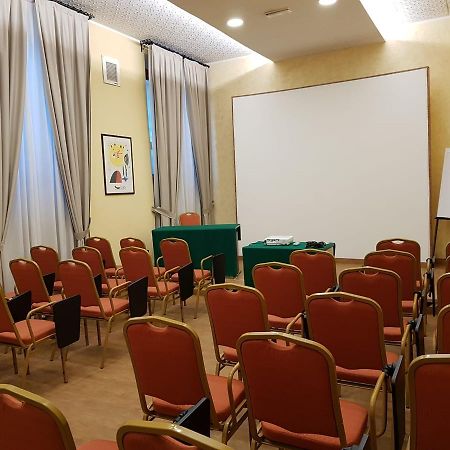 Hotel Villa Rosa Рим Екстериор снимка