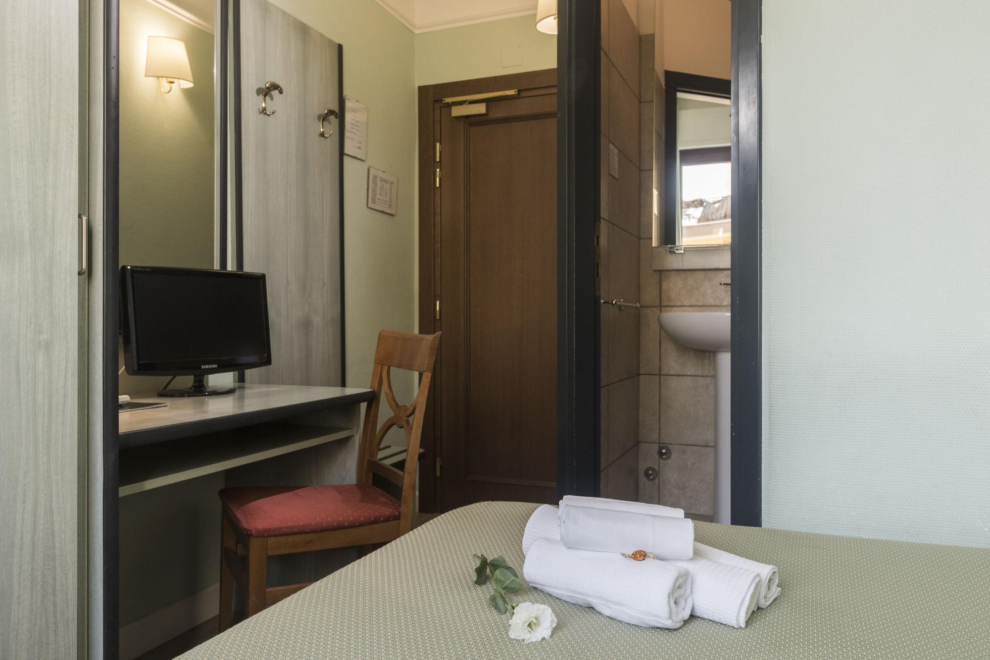 Hotel Villa Rosa Рим Екстериор снимка
