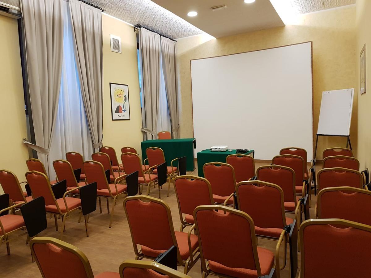 Hotel Villa Rosa Рим Екстериор снимка