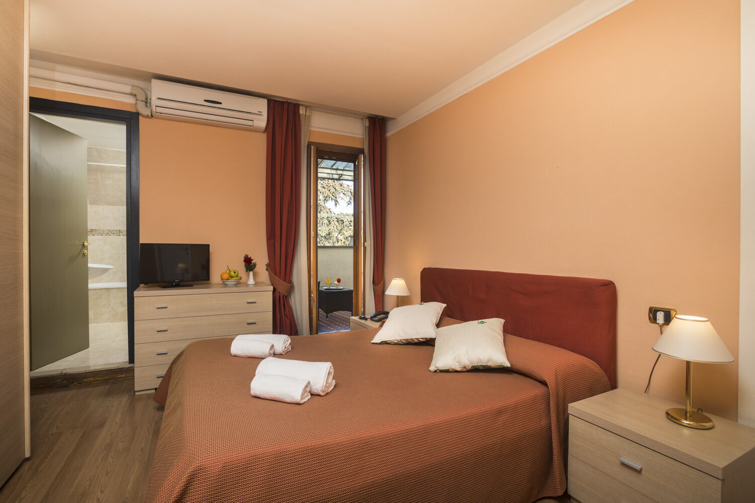 Hotel Villa Rosa Рим Екстериор снимка